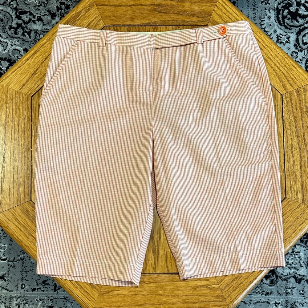 *TOMMY BAHAMA* Burnt Coral Golden Temple Bermuda Shorts NWT Size 4